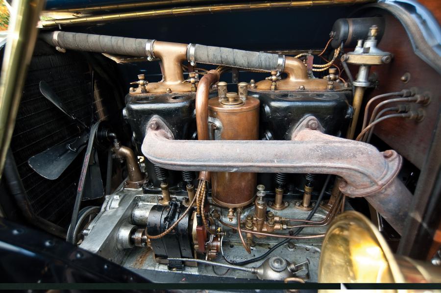  Packard Model 30 7-Passenger Touring 1908 года  (фото 5 из 21)